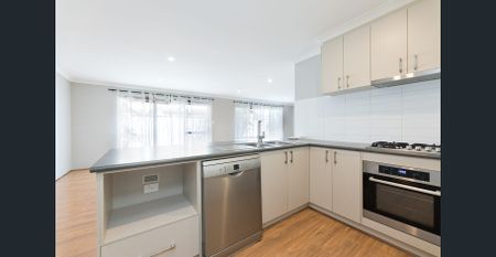 Modern, Low-Maintenance Living in Beckenham - Photo 4