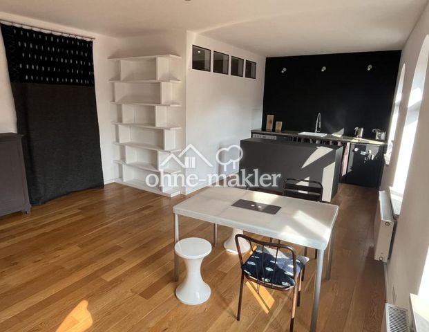 TOP Lage! Stilvoll möblierte Wohnung in der Südstadt mit Balkon - Photo 1