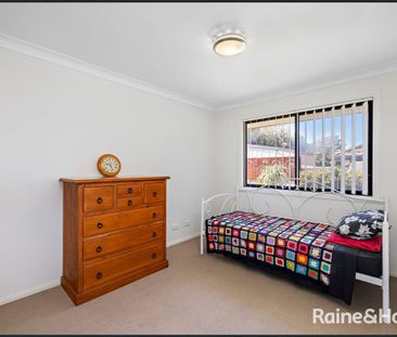 Modern Low-Set Home in Prime Bayside Location - Photo 4