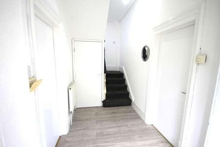 Regent Park Terrace, Leeds, LS6 - Photo 3