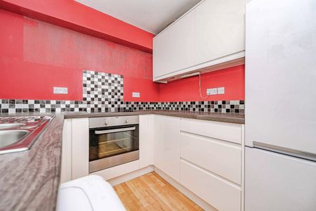 Datchet Close, Hemel Hempstead - Photo 5