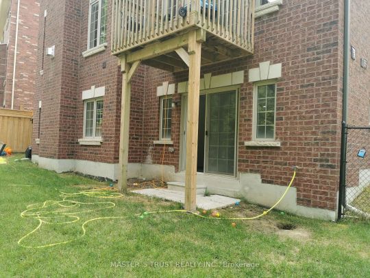 Detached Home For Lease | N9254535 - Photo 1