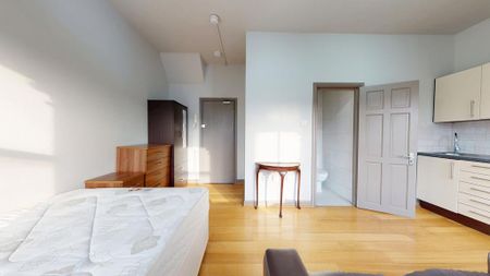 Studio to rent - Photo 2