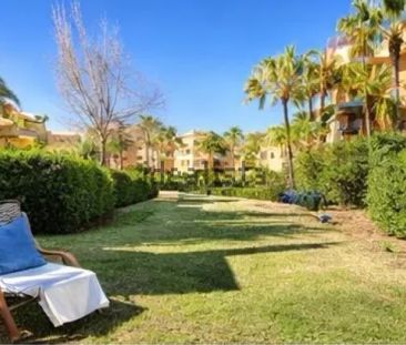 Alquiler de piso en Calle Trajano, 5 - Photo 3