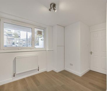 3 bedroom maisonette to rent - Photo 3