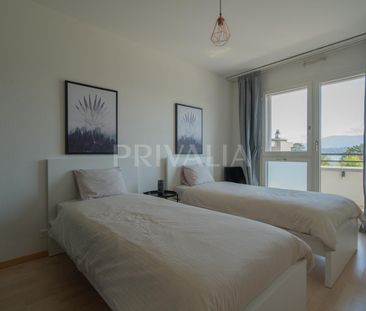 Bel attique de 121 m2 avec terrasse - Photo 2