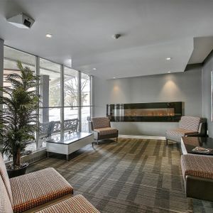 Imperial Towers - Photo 3