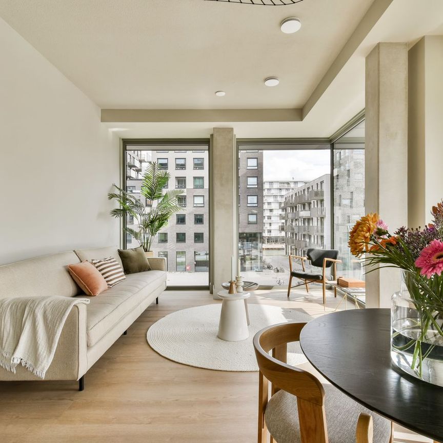 Appartement te huur: Grasweg 111 1031 HX Amsterdam - Photo 1