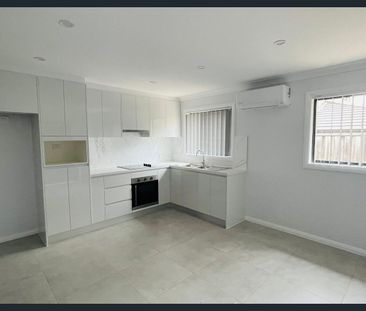 Nearly New Granny Flat for rent at The Ponds - Photo 4