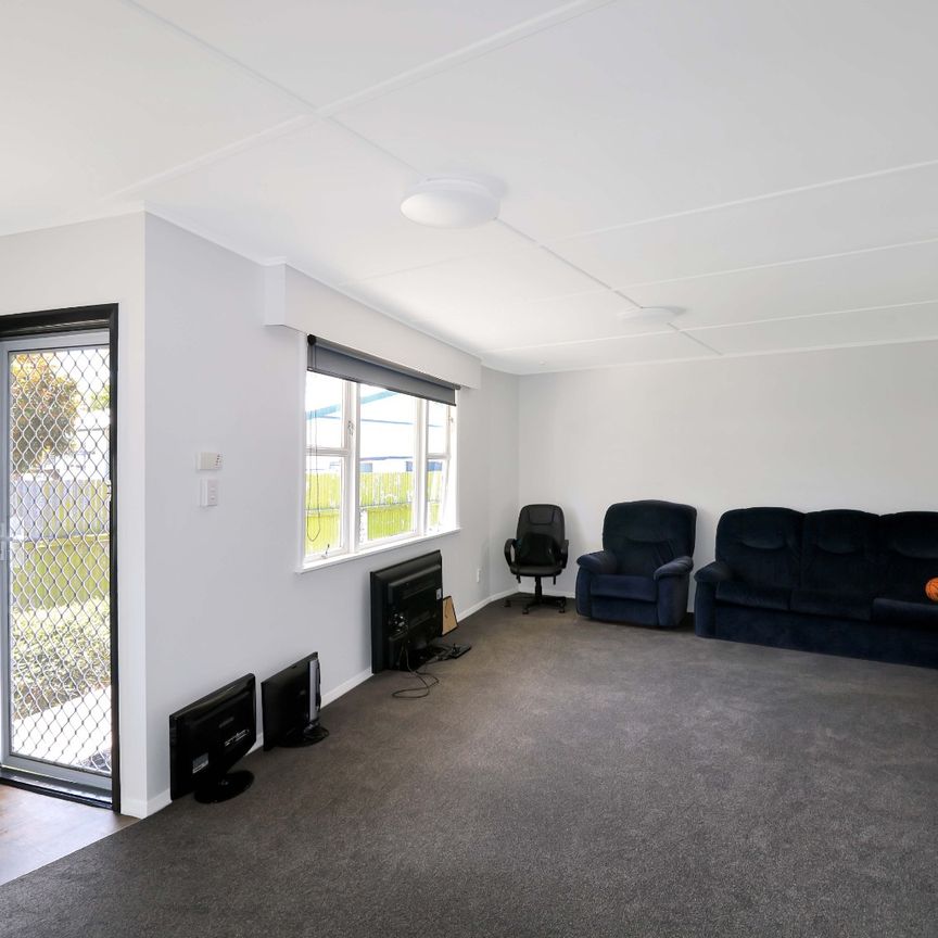 Trentham Living - Photo 1