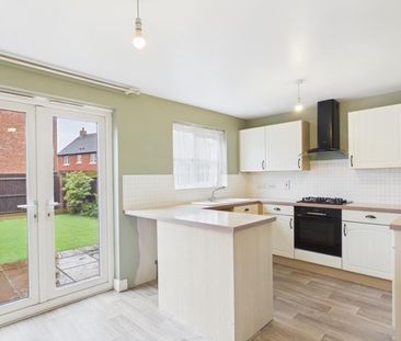 Ferndale Close, Gloucester - Photo 1