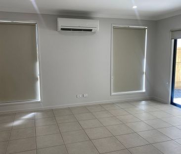 MODERN 4-BEDROOM FAMILY HOME, AVAILABLE AND READY FOR YOUR FAMILY NOW! - Photo 3
