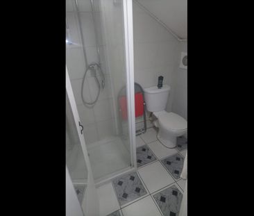 Bedsit, Greenhill Road, HA1 - Photo 2