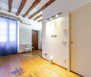 Monolocale via Paolo Frisi 3, Porta Venezia, Milano - Photo 1