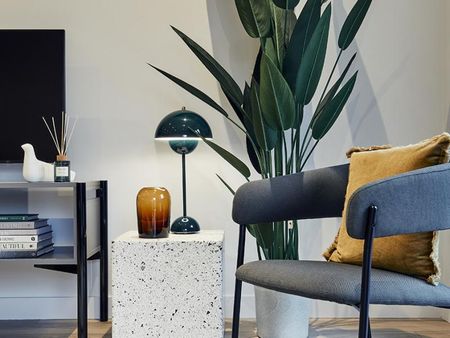 3 bedroom apartment to rent - Photo 2