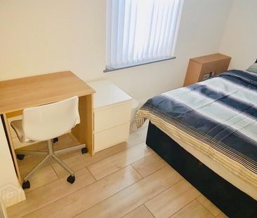 Room 1, 37 Magdela Street, Botanic, Belfast, BT7 1PV - Photo 1