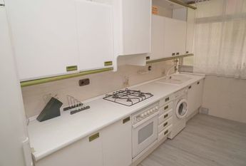 Calle Tomás Escalonilla, Málaga, Andalusia 29010