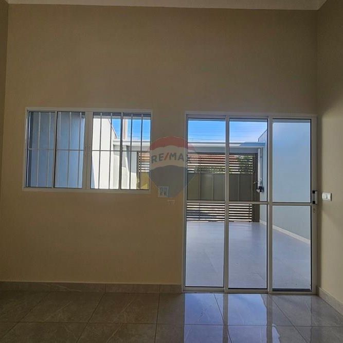 Casa 02 dormitórios "NOVA", locação, Rosamélia, Cosmópolis - SP - Foto 1