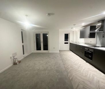 2 bedroom apartment to rent - Photo 3