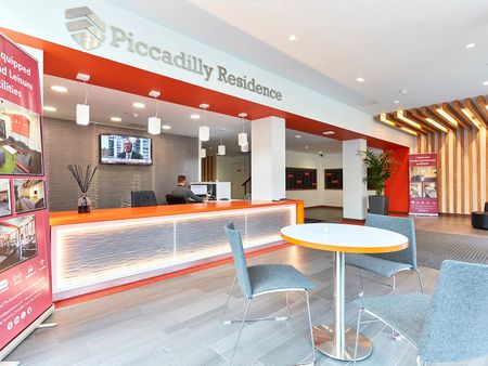 Apt 1, Piccadilly Residence - Photo 3