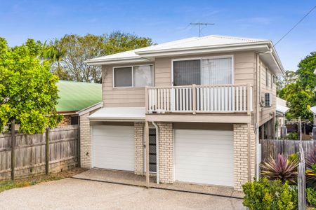 1/81 Whites Road, Manly West. - Photo 2