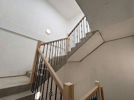 Flat to rent on - Photo 4