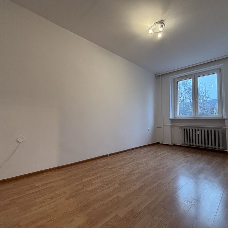 Odświeżone ustawne 2 pokoje - Photo 1