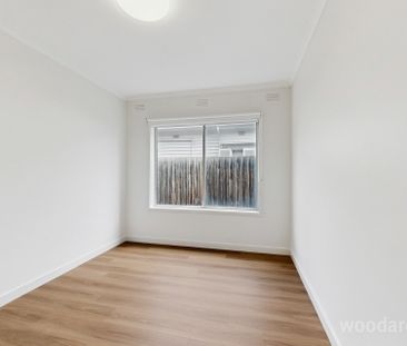 Generous Space, Garden Appeal and Essendon Convenience - Photo 5