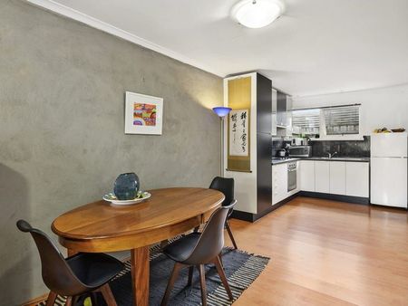 Updated Unit In A Central Location! - Photo 3