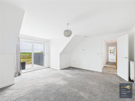 4 bedroom detached house to rent - Photo 3