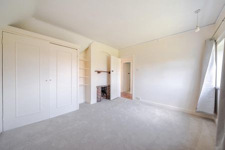 3 bedroom detached house to rent - Photo 2