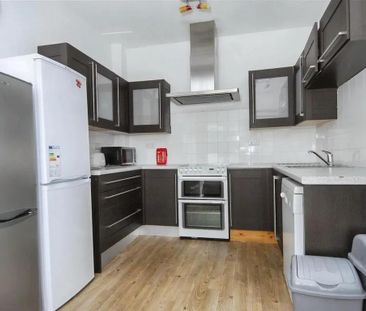 4 bedroom house share to rent - Photo 3