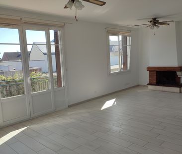 Location Maison 5 pièces 104m² IFS 14123 - Photo 1