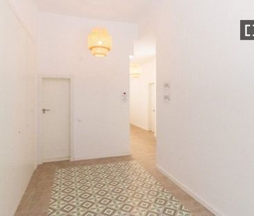 Piso de alquiler en El Raval - Photo 3