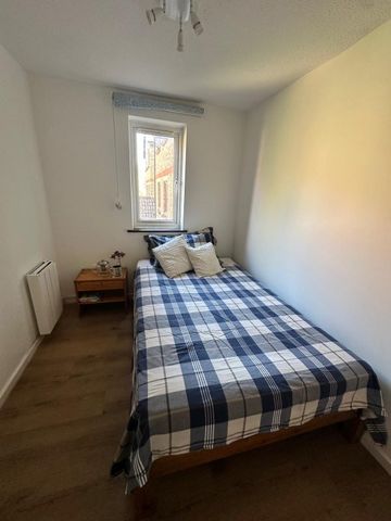 Room in a Shared Flat, Deanery Close, N2 - Photo 2