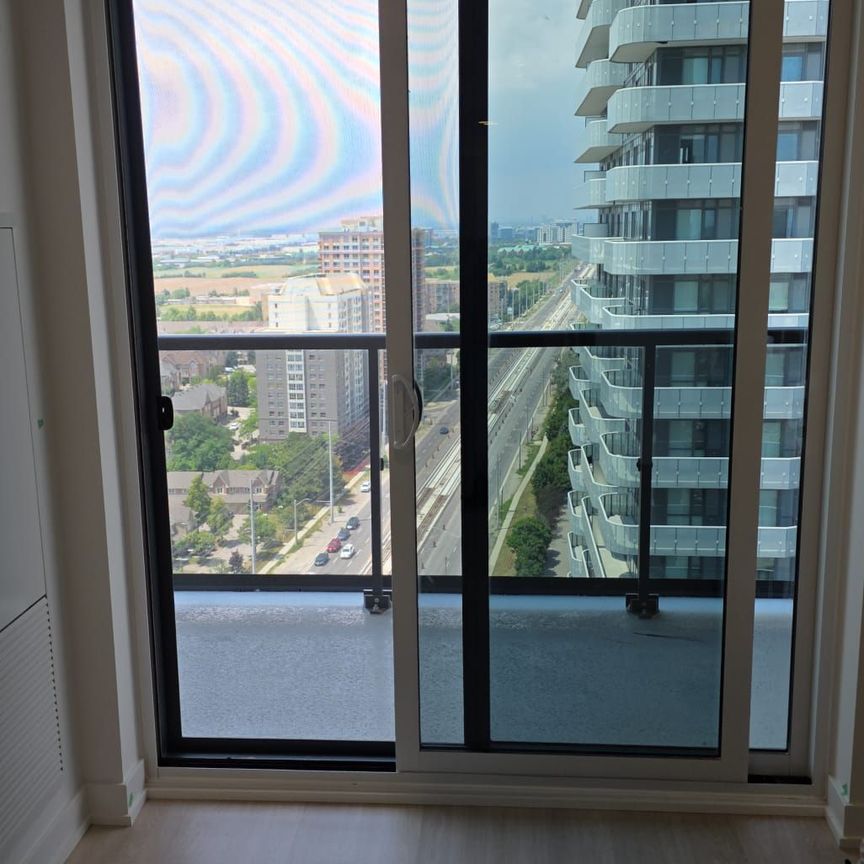 For Lease - 5105 Hurontario Street Unit# 2109, Mississauga, Ontario - Photo 1