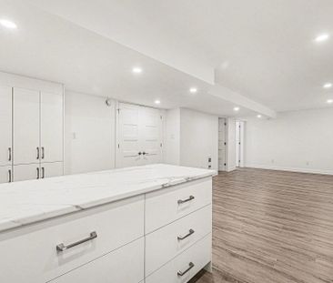 For Lease - 220 Capri Avenue, Russell, Ontario - Photo 4