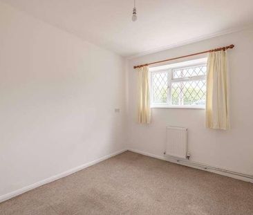 Moat Drive, Wexham, SL2 - Photo 6