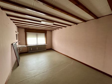 Ruime 5 slaapkamer woning op een perceel van 14a 10ca - Foto 5