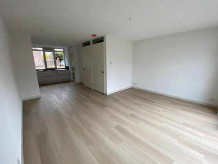 Huis te huur: Rooseveltplein 82 5025 WV Tilburg - Photo 2