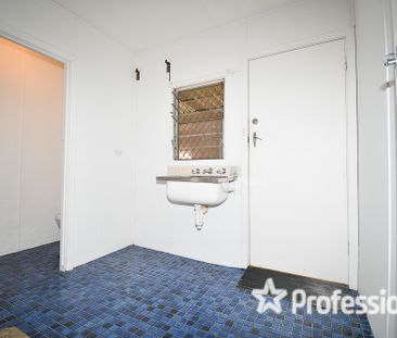 53 Hackett Street, Mandurah WA 6210 - Photo 5