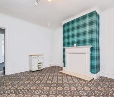 Co-Operative Avenue, Hucknall, NOTTINGHAM - Photo 2