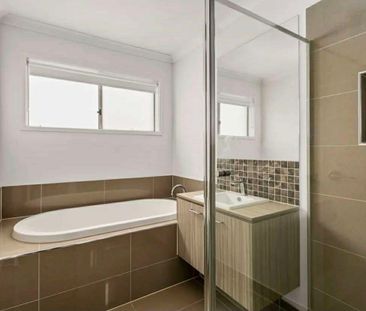 Point Cook - Photo 1