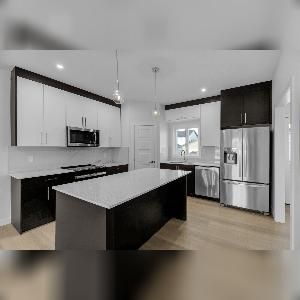 3 Bed 2.5 Bath Upper Suite Westpark Fort Saskatchewan - Photo 2