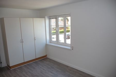 2-værelses lejlighed med fantastisk god beliggenhed - Photo 2