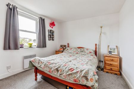 Claremont Road, Bishopston - Photo 2