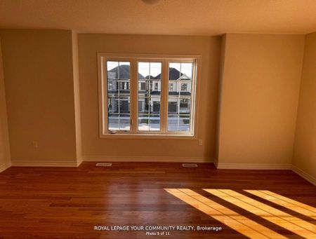 For Lease - 154 Terry Fox Drive, Barrie, Ontario - Photo 5