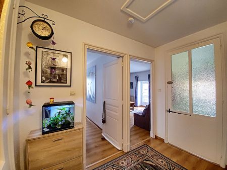 Noves : Appartement grand T2 au 2ème étage, - Photo 4