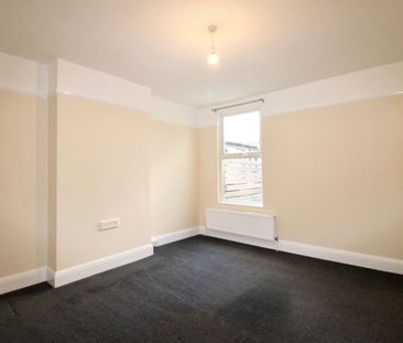 Lower Addiscombe Road, Croydon, CR0 - Photo 6