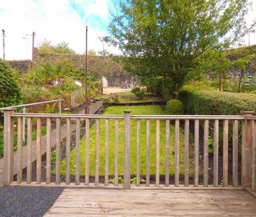 3 bedroom terraced house to rent - Photo 4